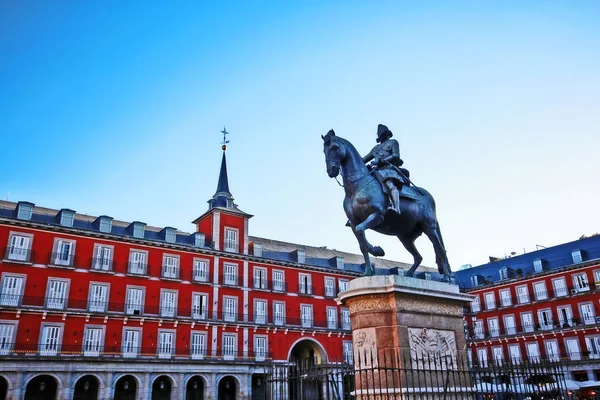 Het Felipe Iii Standbeeld Het Centrum Van Plaza Mayor Toont — Stockfoto