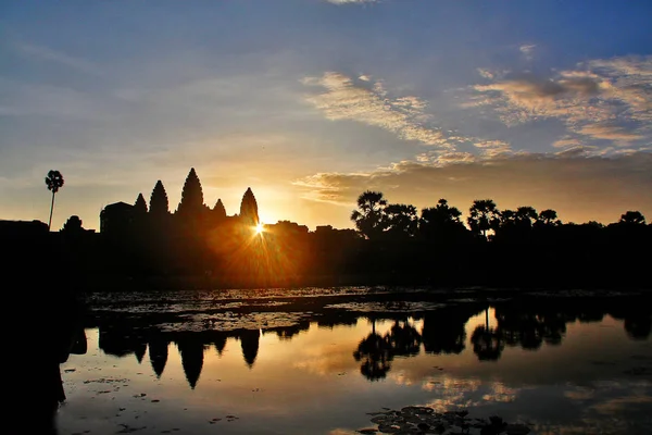 Angkor Wat Nokor Wat Hoofdtempel Tempel Complex Oorspronkelijk Gebouwd Als — Stockfoto