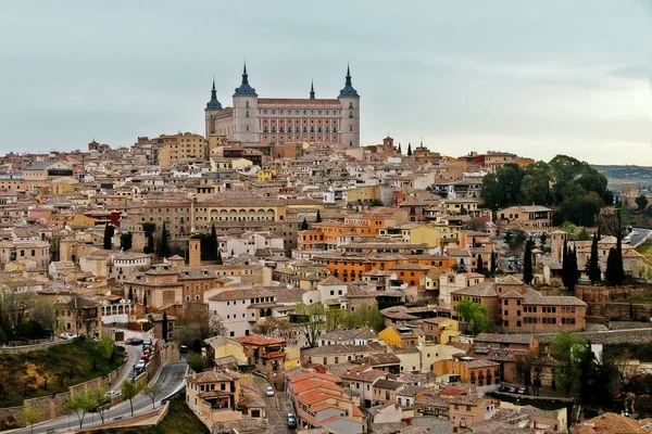 Alkazar Toledo Alcazar Toledo Kamienne Fortyfikacje Położone Najwyższej Części Historycznego — Zdjęcie stockowe