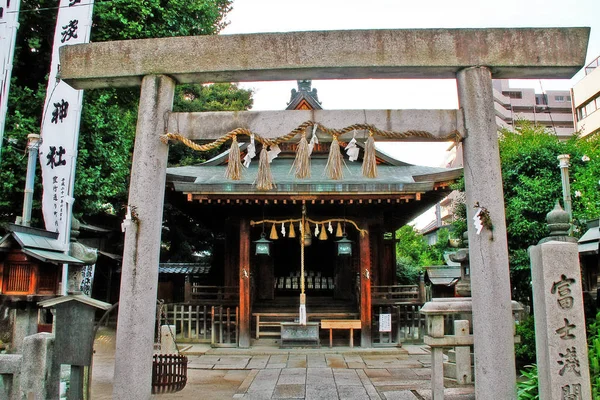 名古屋 愛知県 2009年9月11日 名古屋市中心部の大須に位置する富士千源神社 — ストック写真