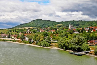 Emmersdorf an der Donau, Avusturya'nın Aşağı Avusturya eyaletinde, Aşağı Avusturya eyaletinde melk bölgesinde bir kasaba, Wachau Vadisi, Avusturya (Osterreich)