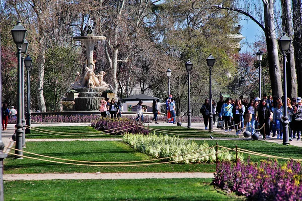 Madrid Spain March 2017 Fuente Los Galpagos Roundabout Nicaragua Buen — Stock Photo, Image