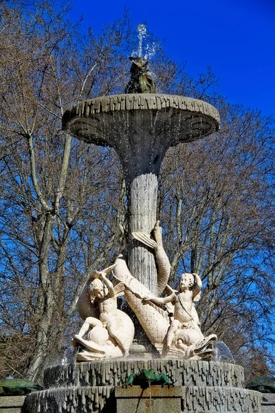 Fuente Los Galpagos Rotunda Nicarágua Parque Buen Retiro Parque Del — Fotografia de Stock