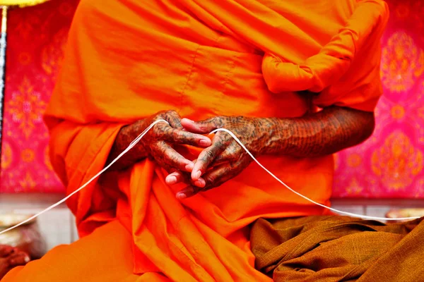 Praying Hand Monk Buddhist Merit Thai Cultural Engagement Ceremony Thailand — 图库照片