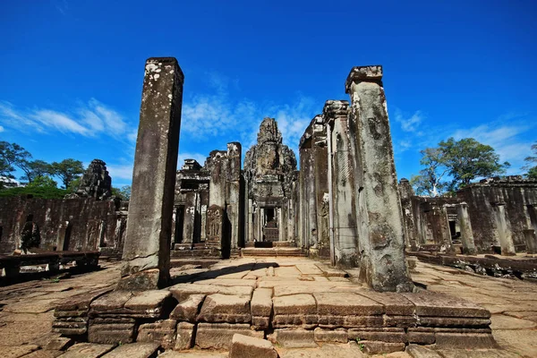 Gezicht Toren Van Bayon Ontworpen Gelijkenis Met Koning Jayavarman Vii — Stockfoto