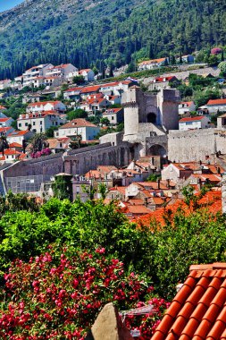 Minceta Kulesi (Tvrdava Minceta), dubrovnik surlarının en yüksek noktası ve kuzey duvarında yer alan en yüksek nokta, Dubrovnik, Hırvatistan