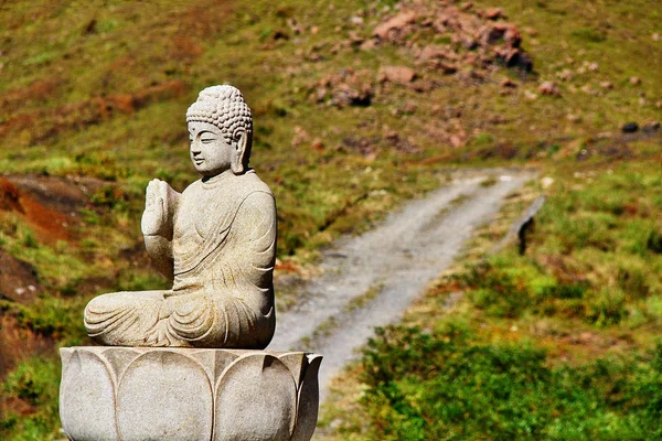 Estátua Buda Monte Aso Aso San Maior Vulcão Ativo Japão — Fotografia de Stock