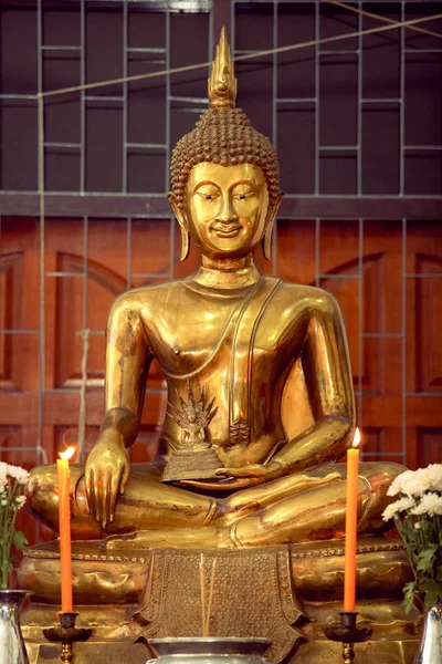 Estátua Buddha Templo Tailândia — Fotografia de Stock