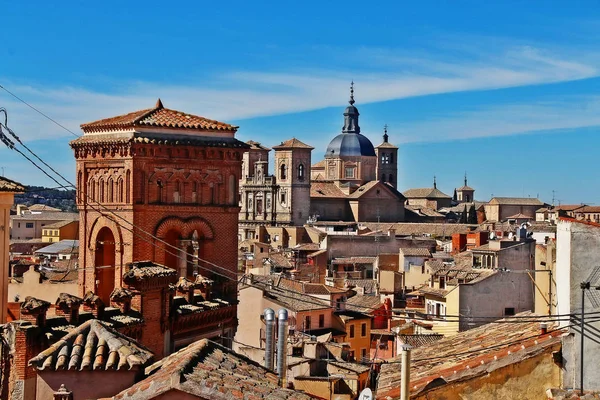 San Ildefonso Cizvit Kilisesi Iglesia San Idelfonso Tarihi Toledo Şehrinin — Stok fotoğraf