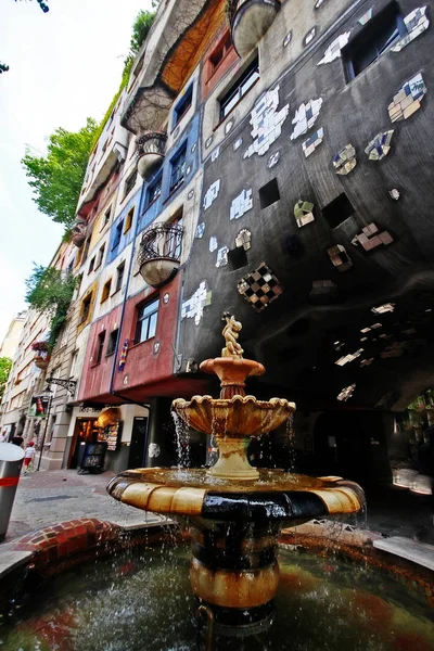 Hundertwasserhaus Casa Apartamentos Construída Após Ideia Conceito Artista Austríaco Friedensreich — Fotografia de Stock