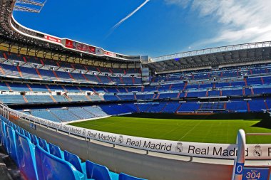 Santiago Bernabu Stadyumu (Estadio Santiago Bernabu), Real Madrid 'in ev sahibi stadyumu.