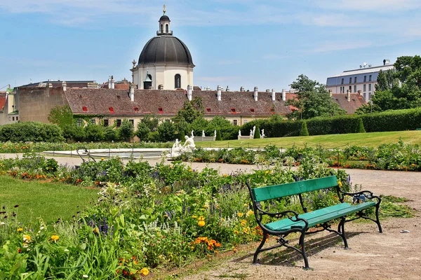 Belvedere Gärten Mit Salesianerinnenkirche Wien Osterreich — Stockfoto