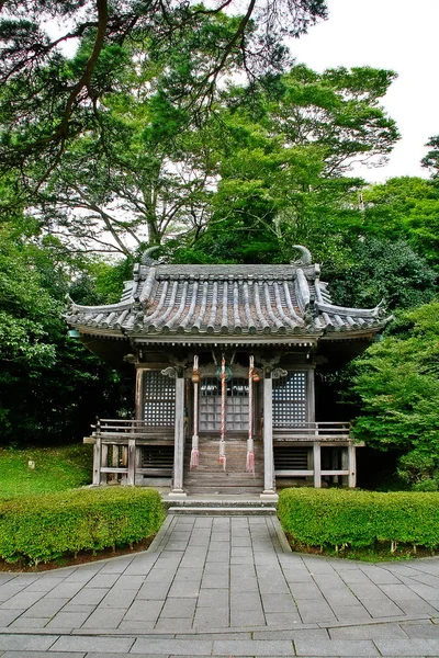 Hall Com Cordas Sino Templo Antigo Ilha Fukuurajima Uma Das — Fotografia de Stock