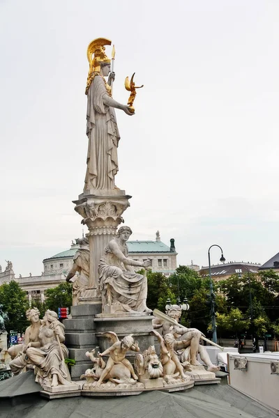 Pallas Athena Brunnen Przed Budynkiem Parlamentu Austriackiego Parlamentsgebaude Lub Das — Zdjęcie stockowe