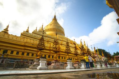 Shwezigon Pagoda