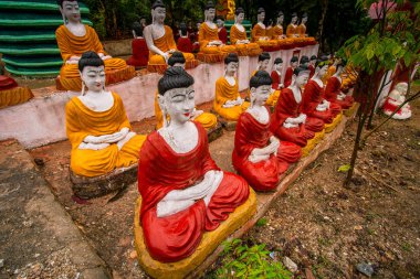 Mingun 'daki eski tapınak.