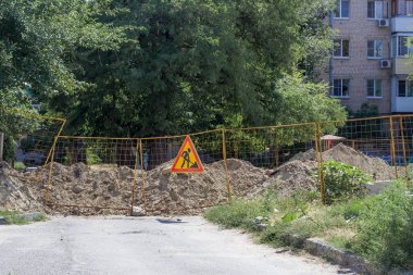 Tamir sırasında asfalt çıkarıldı