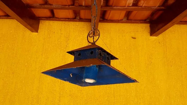 Kırsal lamba kapanıyor