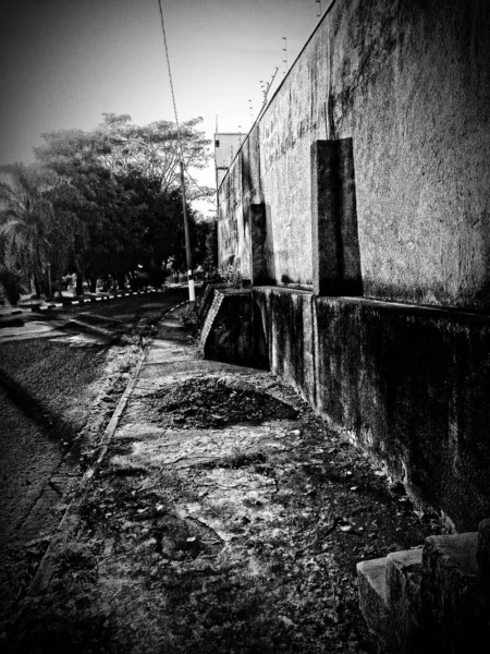 Siyah Beyaz Eski Cadde — Stok fotoğraf