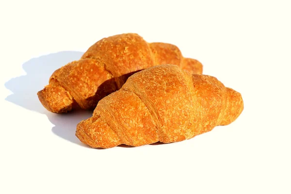 Croissant Reggelire Ropogós Friss Aromás Izolált Fehér Alapon — Stock Fotó