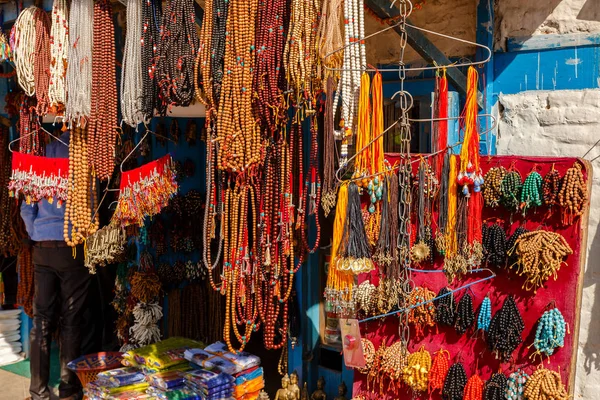 Collares y pulseras de recuerdo tradicionales —  Fotos de Stock