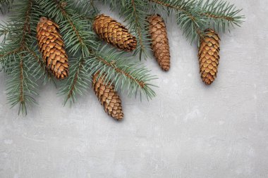 Noel ağacının arka planında yeni yıl teması.