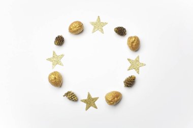 Sonbahar kompozisyon. Kuzey Afrika Sonbahar, altın yapılan çerçeve ışık gri arka plan üzerinde bırakır. Düz yatıyordu, en iyi görünüm, kopya alanı