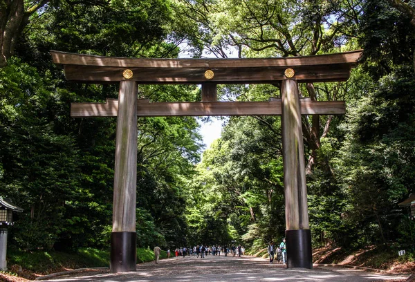 Forntida Trä Torii Gate Vid Meiji Jingu Helgedom Tokyo — Stockfoto