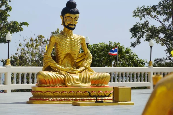 Buddha Statue Auf Der Aussichtsplattform Pattaya — Stockfoto