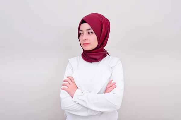 Hijab Muslim Woman Folded Arms Muslim Girl Doctor Teacher Folded — Stock Photo, Image