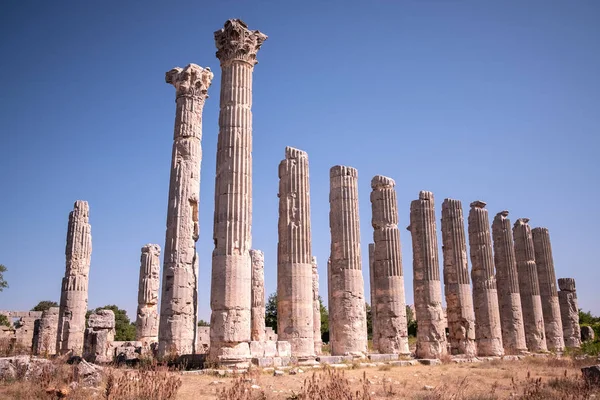 Rovine Della Città Antica Uzuncaburc Colonne Marmo — Foto Stock