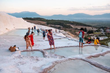 Pamukkale, Denizli / Türkiye - Haziran 2019: Pamukkale Türkiye 'de 