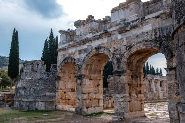 Pamukkale Kasabası 'ndaki Hierapolis Kalıntıları Antik Şehir Tiyatrosu