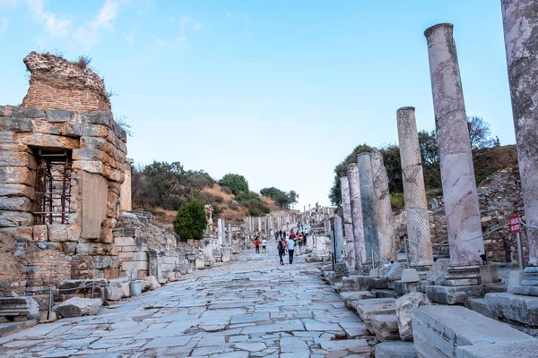 Celsus Knihovna Starobylé Divadlo Jsou Troskách Efesus Starověké Město Efes — Stock fotografie