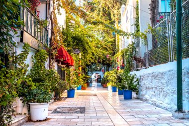 Şehir merkezi, Bodrum / Türkiye - Eylül 2019: White Street Bodrum Town 'un Ege tarzı caddesi