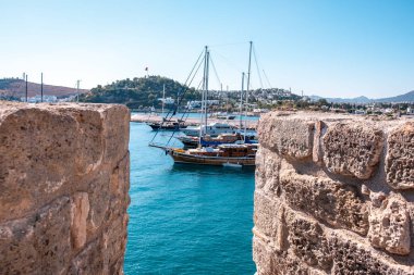 Bodrum Kalesi, Ege Denizi ve Bodrum Kalesi 'nden tekne fotoğrafları.