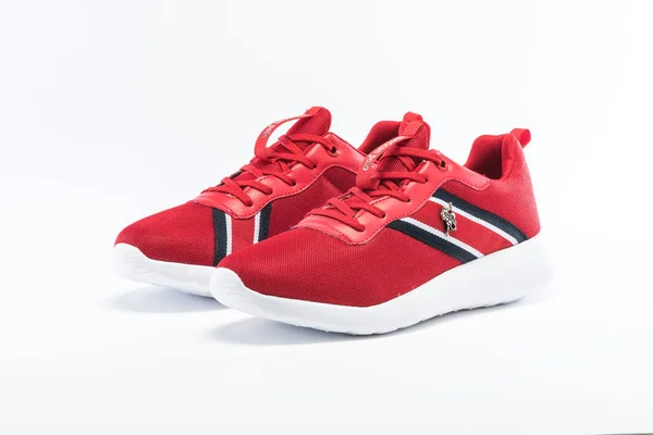 Polo Sport Shoes Rojo Con Rayas Navales —  Fotos de Stock