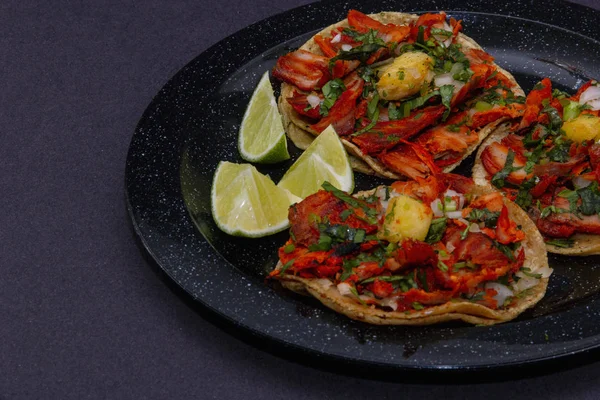 Tacos Pork Pineapple Coriander Onion Black Plate Black Background — Stock Photo, Image