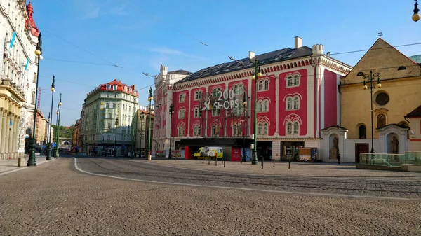 Exterior Despoblado Del Centro Comercial Praga Durante Cuarentena —  Fotos de Stock