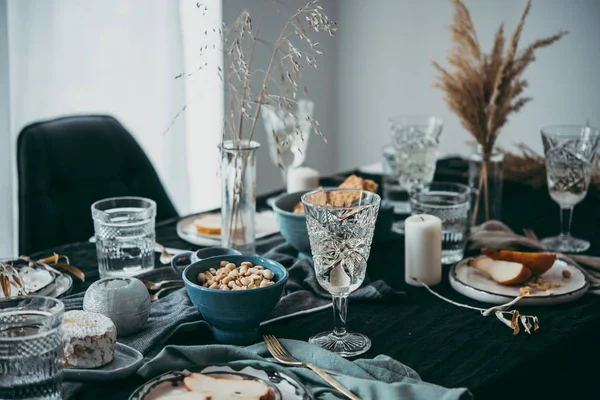 Uma Mesa Servida Para Celebração Festa Vinho — Fotografia de Stock