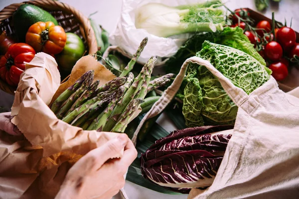 Unpacking Bag Fresh Vegetables Greens Grocery Shopping Healthy Eating Concept — Stock Photo, Image