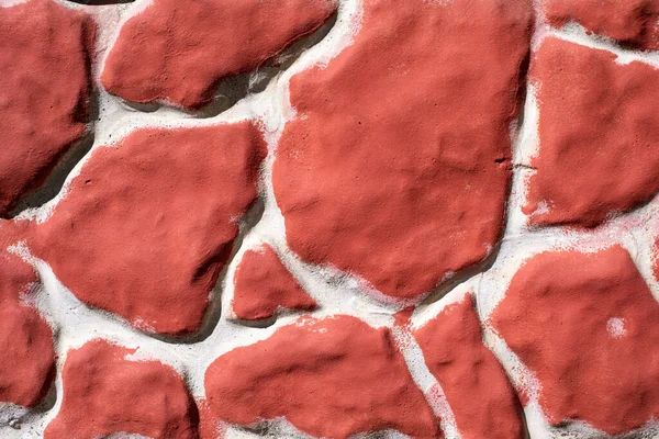 Текстура Самодельного Гипсового Забора Окрашенного Искусственным Камнем Красного Кирпичного Цвета — стоковое фото