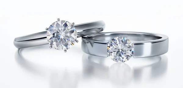 2 Diamantringe mit grossem Solitaer-Brilliant