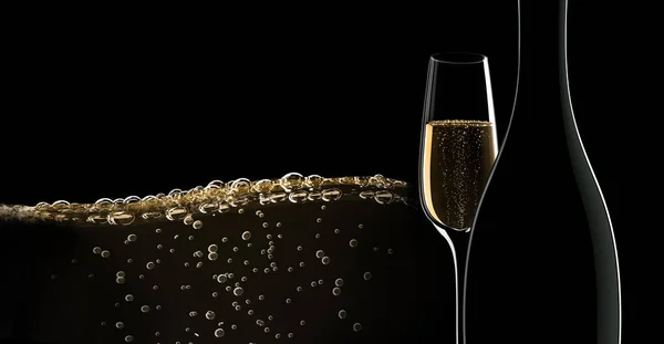 Champagnerflasche Mit Glas Vor Schwarzem Hintergrund — Stok fotoğraf