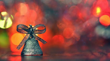 Arka plan, Noel ve yeni yıl tatilleri kış sezonu soyut. Süsler ve ışıklar ile Noel tebrik kartı.