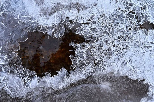 Donmuş Akıntı Güzel Bir Kış Doğası Geçmişi Kışın Buz Buz — Stok fotoğraf