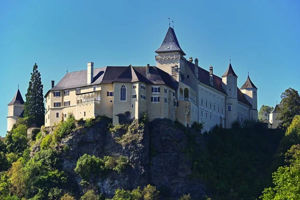 로워 오스트리아의 아름다운 오래된 성 로젠부르크, 르네상스 성으로 재건. — 스톡 사진
