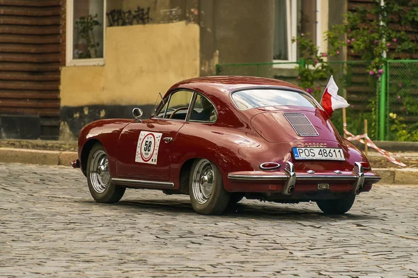 Львів Червня 2018 Old Ретро Автомобіля Porsche 356 Його Власника — стокове фото