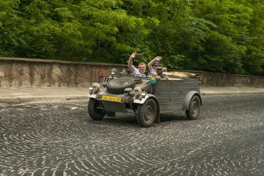 Eski retro araba kubelwagen typ 82