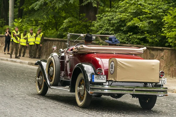 Antiguo coche retro Buick 1928 —  Fotos de Stock